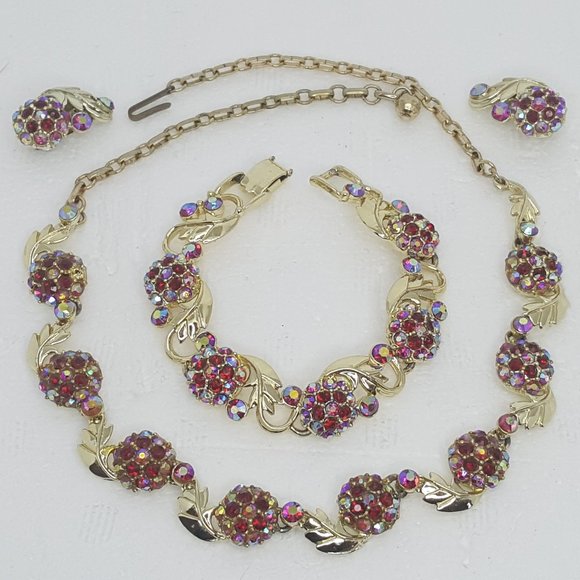 Vtg. Raspberry Rhinestone Set - Picture 1 of 16